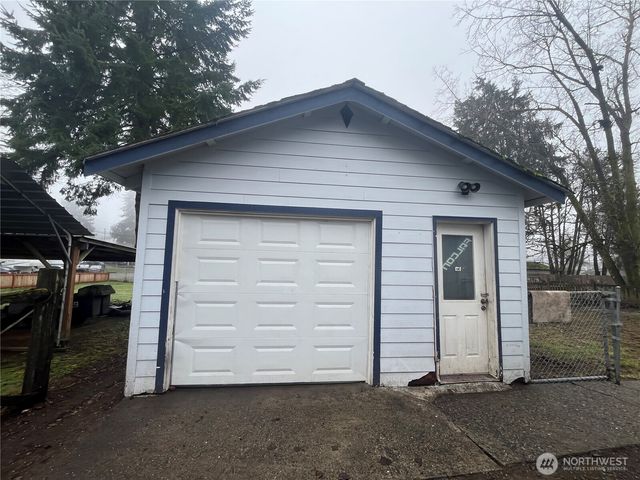 915 Cascade Avenue, Shelton, WA 98584