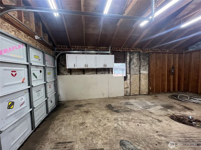 915 Cascade Avenue, Shelton, WA 98584