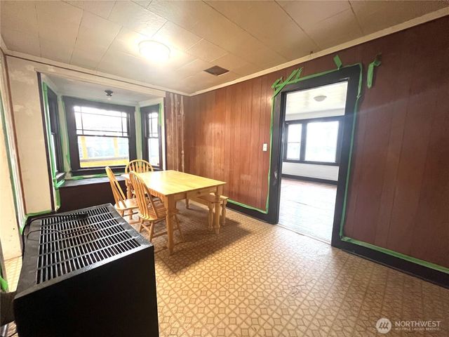 915 Cascade Avenue, Shelton, WA 98584