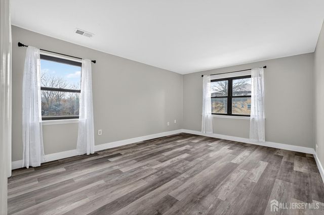 1518 Raspberry Court, Edison, NJ 08817