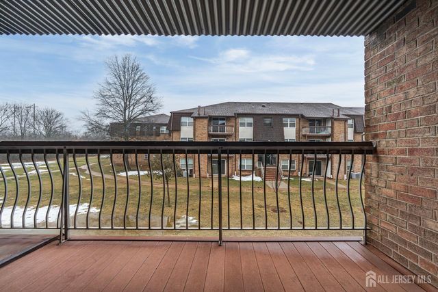 1518 Raspberry Court, Edison, NJ 08817