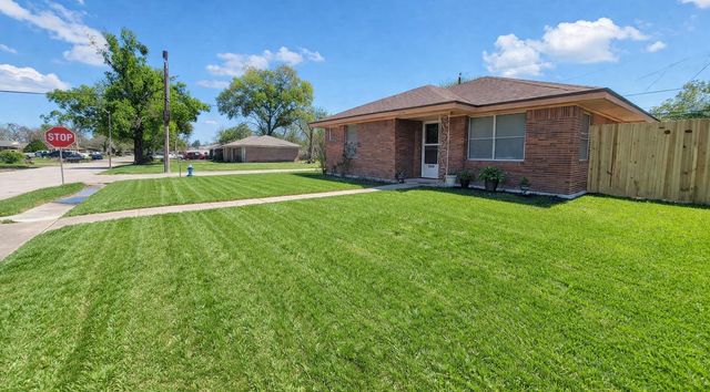 5658 Berry Creek Drive, Houston, TX 77017