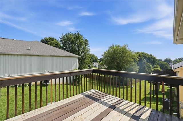 1306 Ashley Drive, Grain Valley, MO 64029