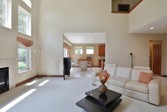1021 Rutherglen Drive, Columbus, OH 43235
