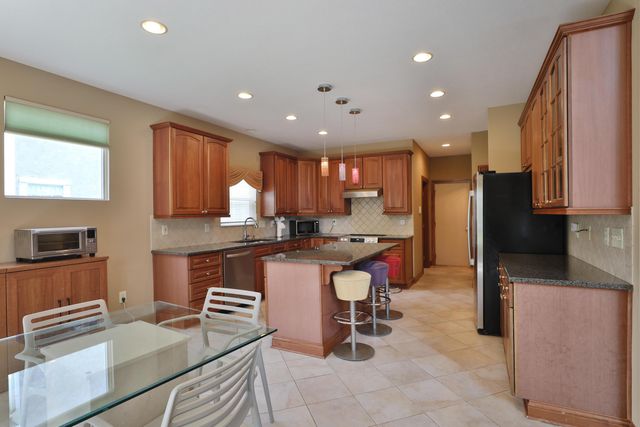 1021 Rutherglen Drive, Columbus, OH 43235