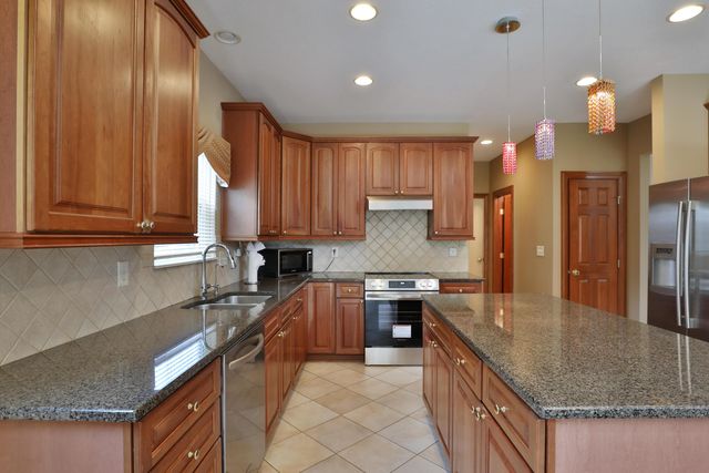1021 Rutherglen Drive, Columbus, OH 43235