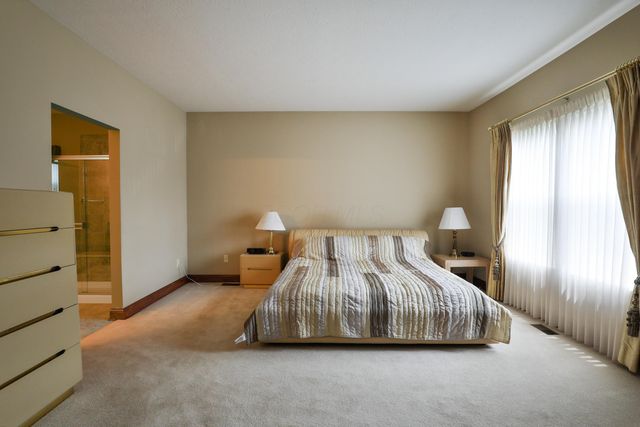 1021 Rutherglen Drive, Columbus, OH 43235