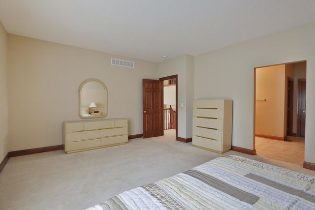 1021 Rutherglen Drive, Columbus, OH 43235