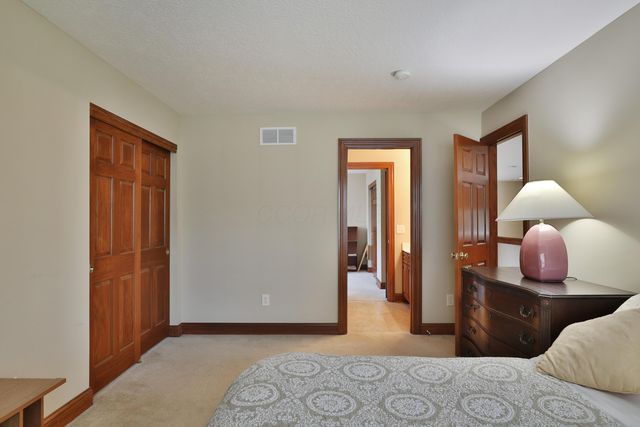 1021 Rutherglen Drive, Columbus, OH 43235