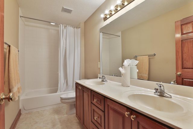 1021 Rutherglen Drive, Columbus, OH 43235