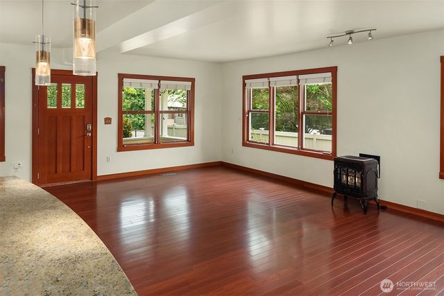 13039 56th Avenue, Tukwila, WA 98178