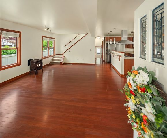 13039 56th Avenue, Tukwila, WA 98178