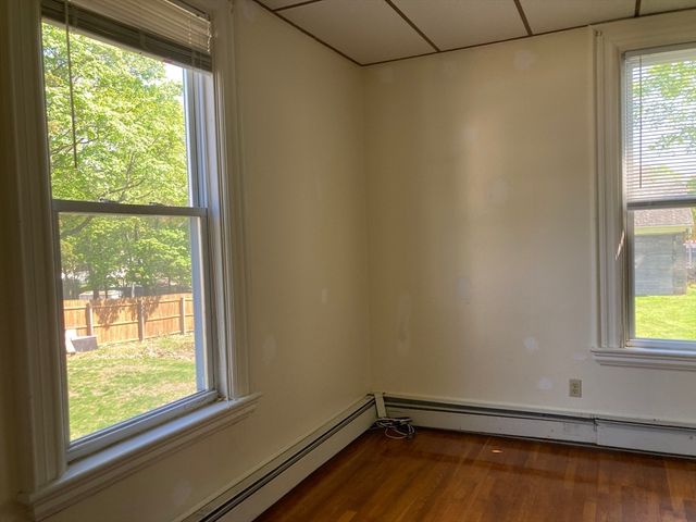 75 Dean Ave. 75, Franklin, MA 02038