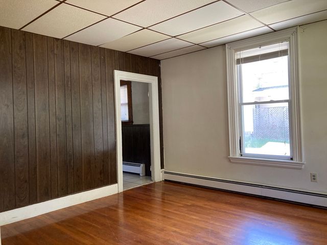 75 Dean Ave. 75, Franklin, MA 02038