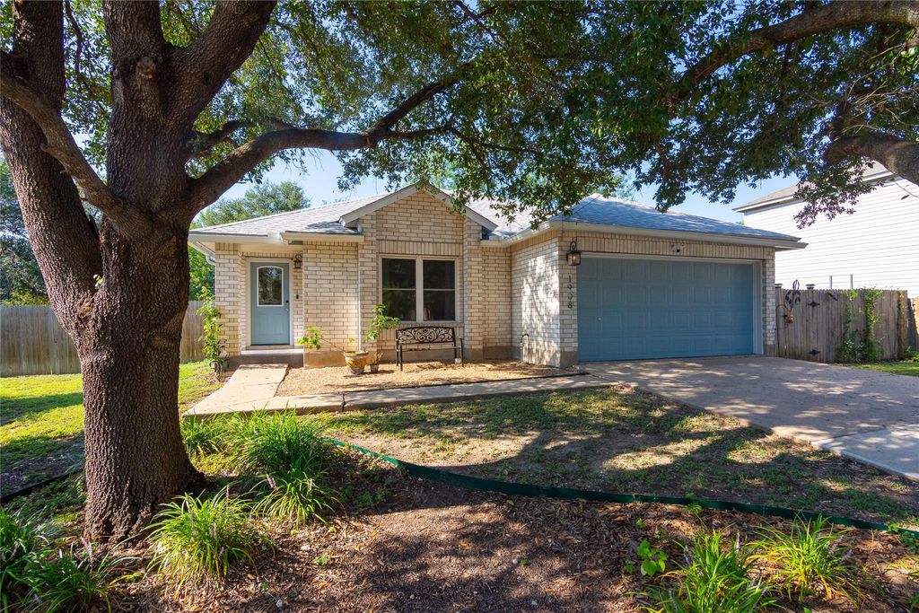 1908 Matagorda DR, Round Rock, TX 78664