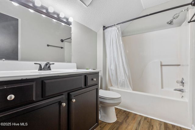 200 Shadwell Drive, Jacksonville, NC 28540