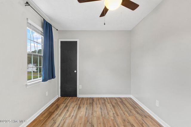200 Shadwell Drive, Jacksonville, NC 28540