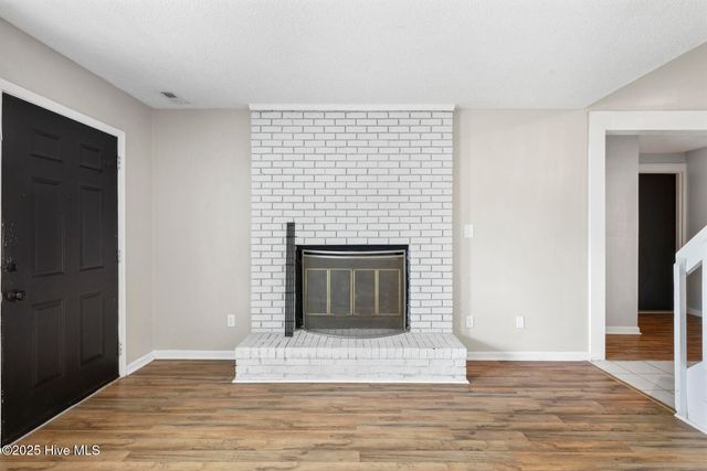 200 Shadwell Drive, Jacksonville, NC 28540