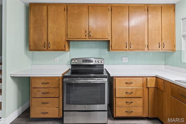 1104 N Yale Drive, O'fallon, IL 62269