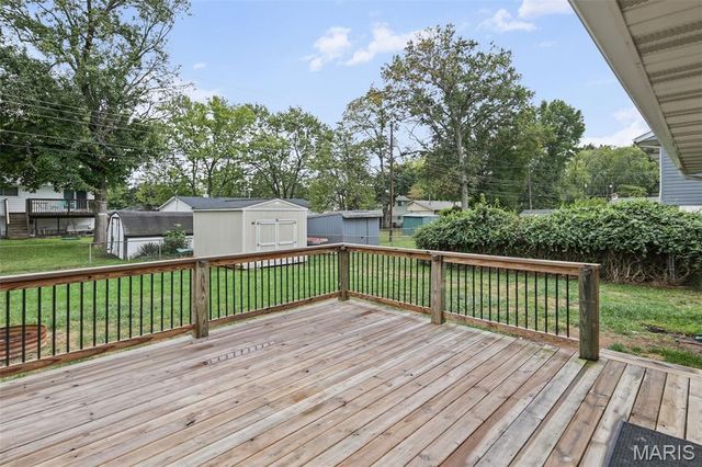 1104 N Yale Drive, O'fallon, IL 62269