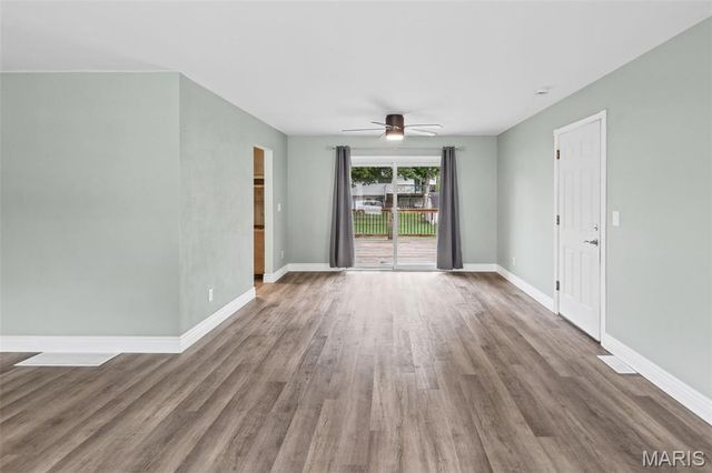 1104 N Yale Drive, O'fallon, IL 62269