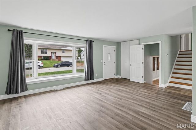 1104 N Yale Drive, O'fallon, IL 62269