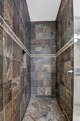 16801 Pavilion Way, Delray Beach, FL 33446