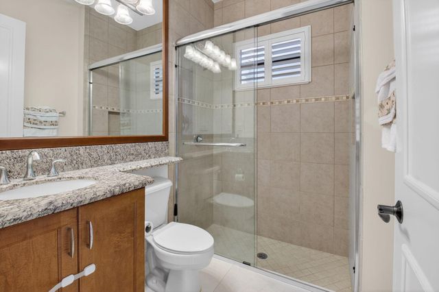 16801 Pavilion Way, Delray Beach, FL 33446