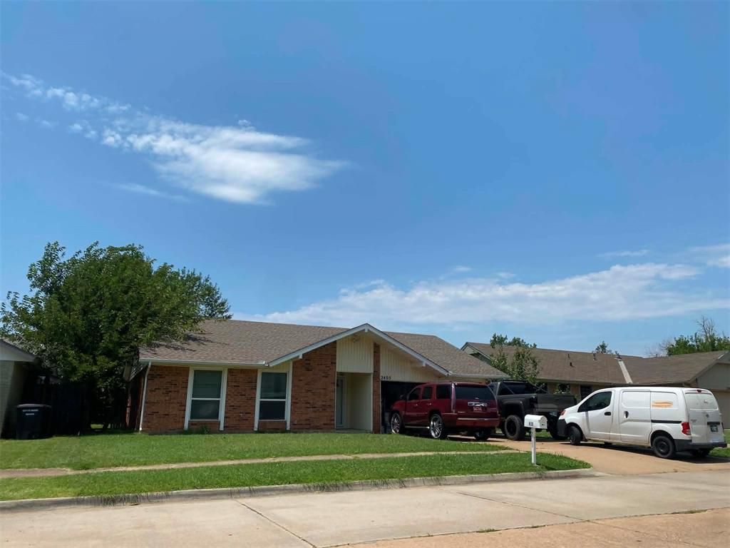 2405 Crystal Drive, Oklahoma City, OK 73160