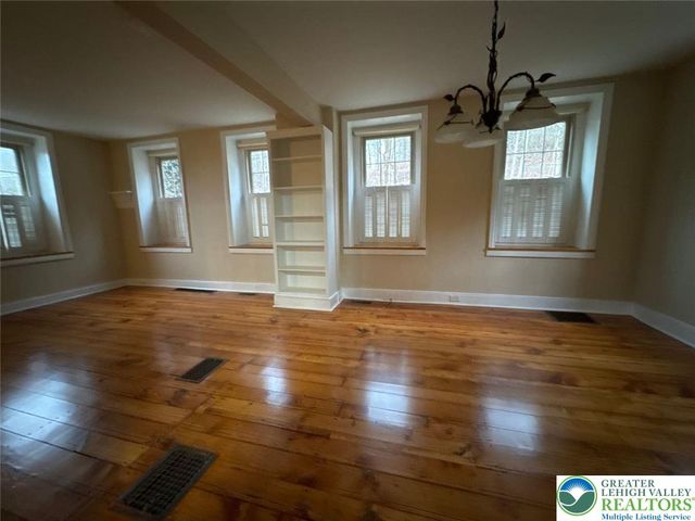 3686 Lower Saucon Road, Lower Saucon Twp, PA 18055