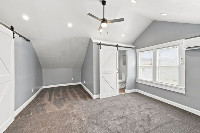 1072A Zophi St, Nashville, TN 37216