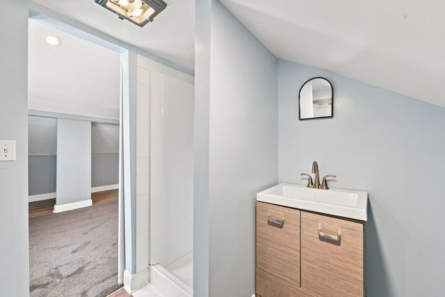 1072A Zophi St, Nashville, TN 37216