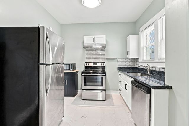 1072A Zophi St, Nashville, TN 37216