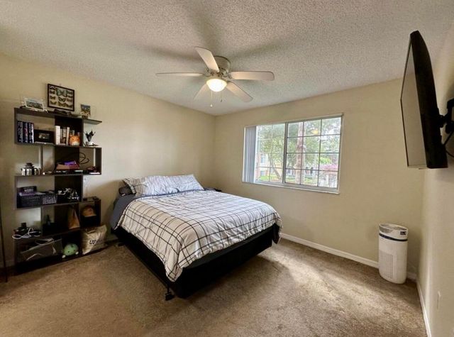 4191 N Haverhill Road 405, West Palm Beach, FL 33417