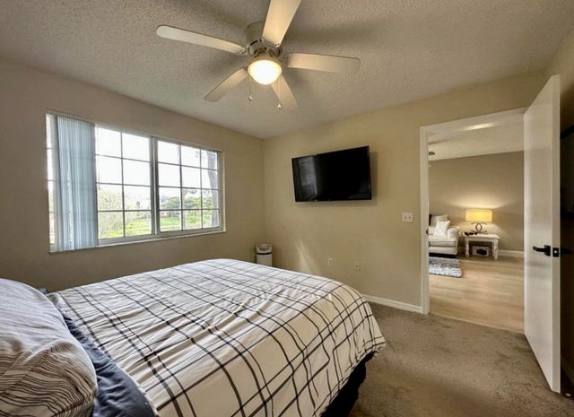 4191 N Haverhill Road 405, West Palm Beach, FL 33417