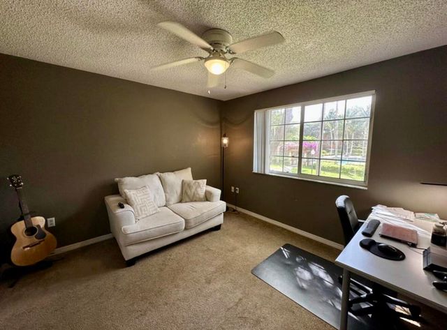 4191 N Haverhill Road 405, West Palm Beach, FL 33417