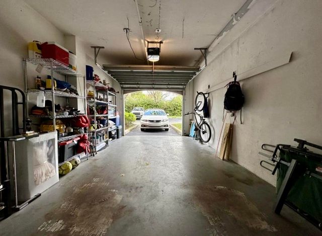 4191 N Haverhill Road 405, West Palm Beach, FL 33417