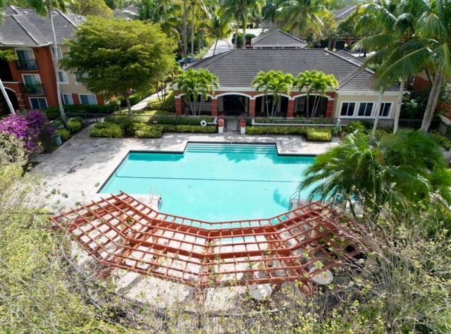 4191 N Haverhill Road 405, West Palm Beach, FL 33417