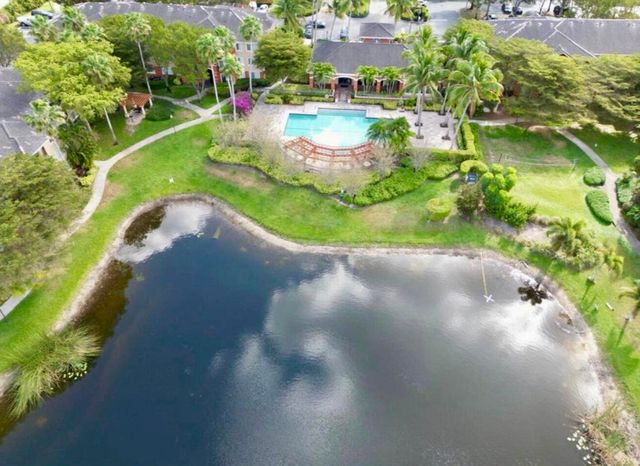 4191 N Haverhill Road 405, West Palm Beach, FL 33417