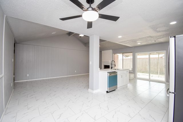 23515 Briarcreek Boulevard, Spring, TX 77373