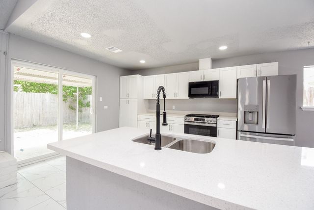 23515 Briarcreek Boulevard, Spring, TX 77373