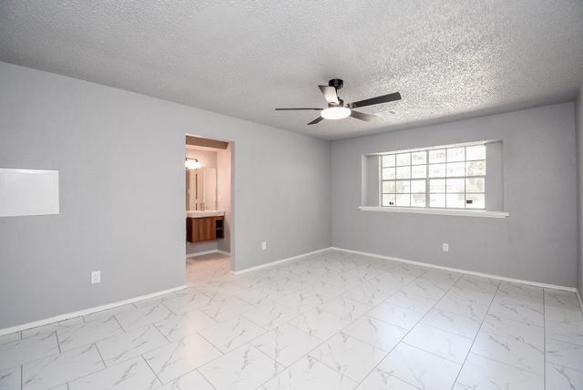 23515 Briarcreek Boulevard, Spring, TX 77373