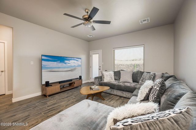 2874 Prado Del Sol Avenue, Las Cruces, NM 88011
