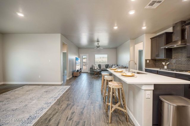 2874 Prado Del Sol Avenue, Las Cruces, NM 88011