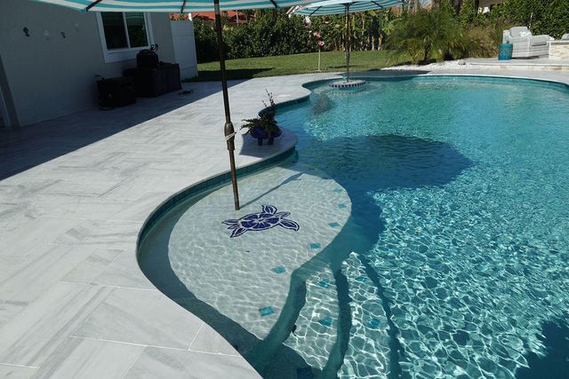 15925 Springhill Court, Wellington, FL 33414