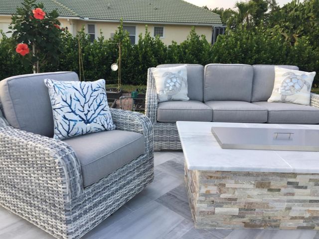 15925 Springhill Court, Wellington, FL 33414