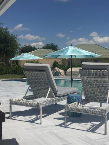 15925 Springhill Court, Wellington, FL 33414