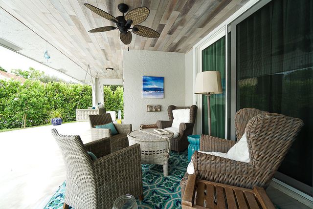 15925 Springhill Court, Wellington, FL 33414