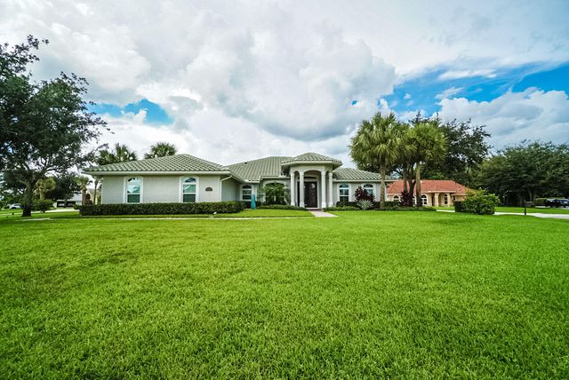 15925 Springhill Court, Wellington, FL 33414