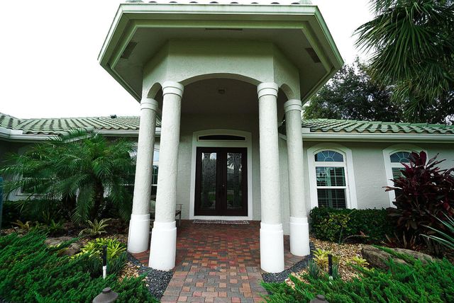 15925 Springhill Court, Wellington, FL 33414